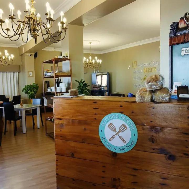 Le Bay Lodge Gordons Bay Exterior photo
